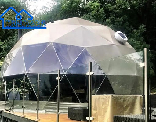 বহিরঙ্গন সাদা লাল হলুদ বাণিজ্যিক গম্বুজ তাঁবু হোটেল ক্যাম্পিং জন্য প্ল্যাটফর্ম সঙ্গে দীর্ঘজীবী
